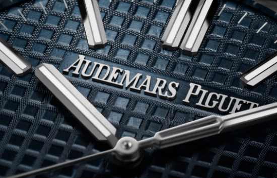 Audemars Piguet Royal Oak dial detail
