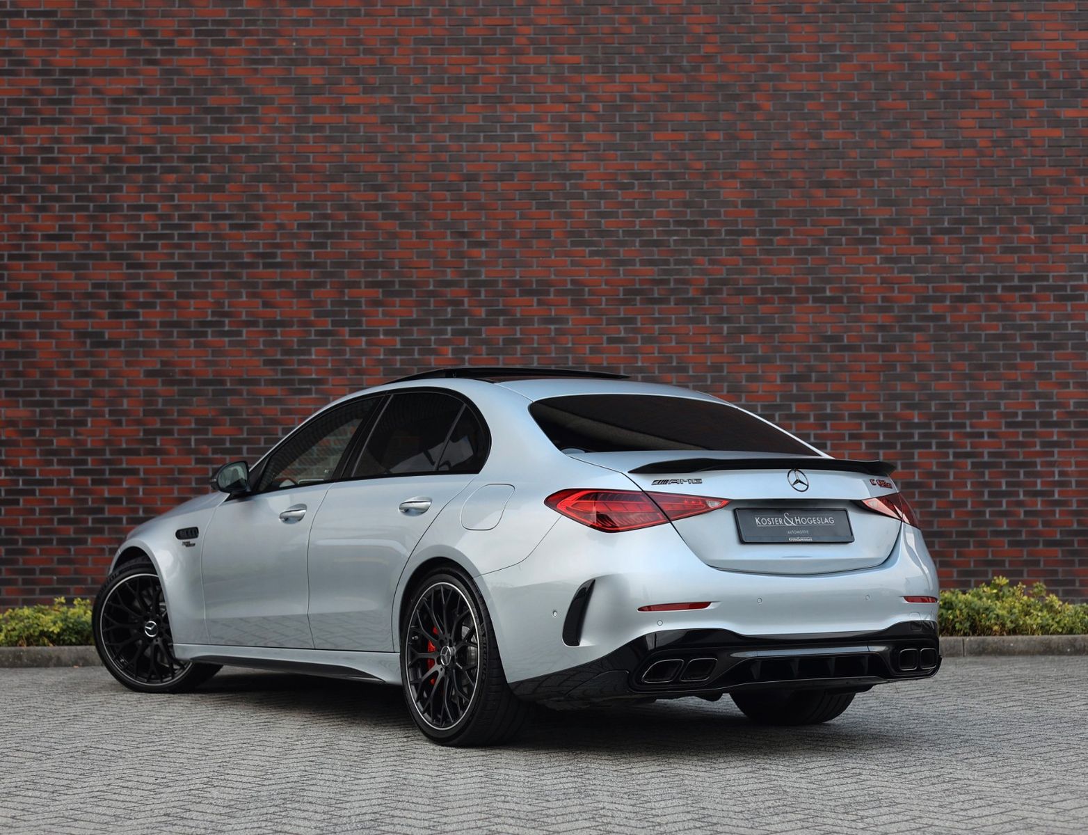 2024 Mercedes-Benz C63 AMG E Performance - Imagen 2