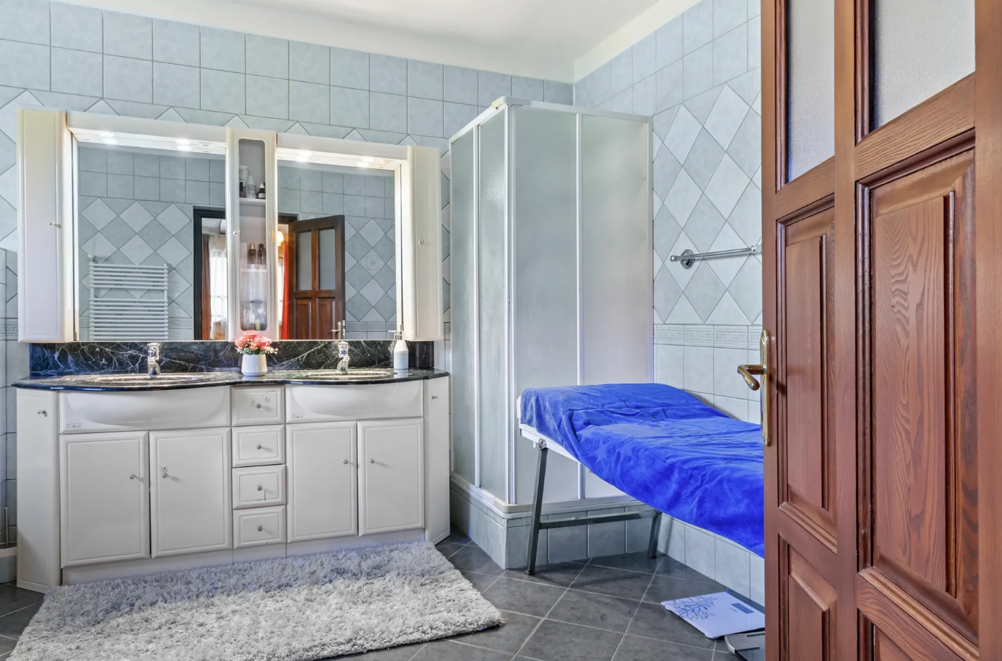 Bucarest House Spa Massage Room