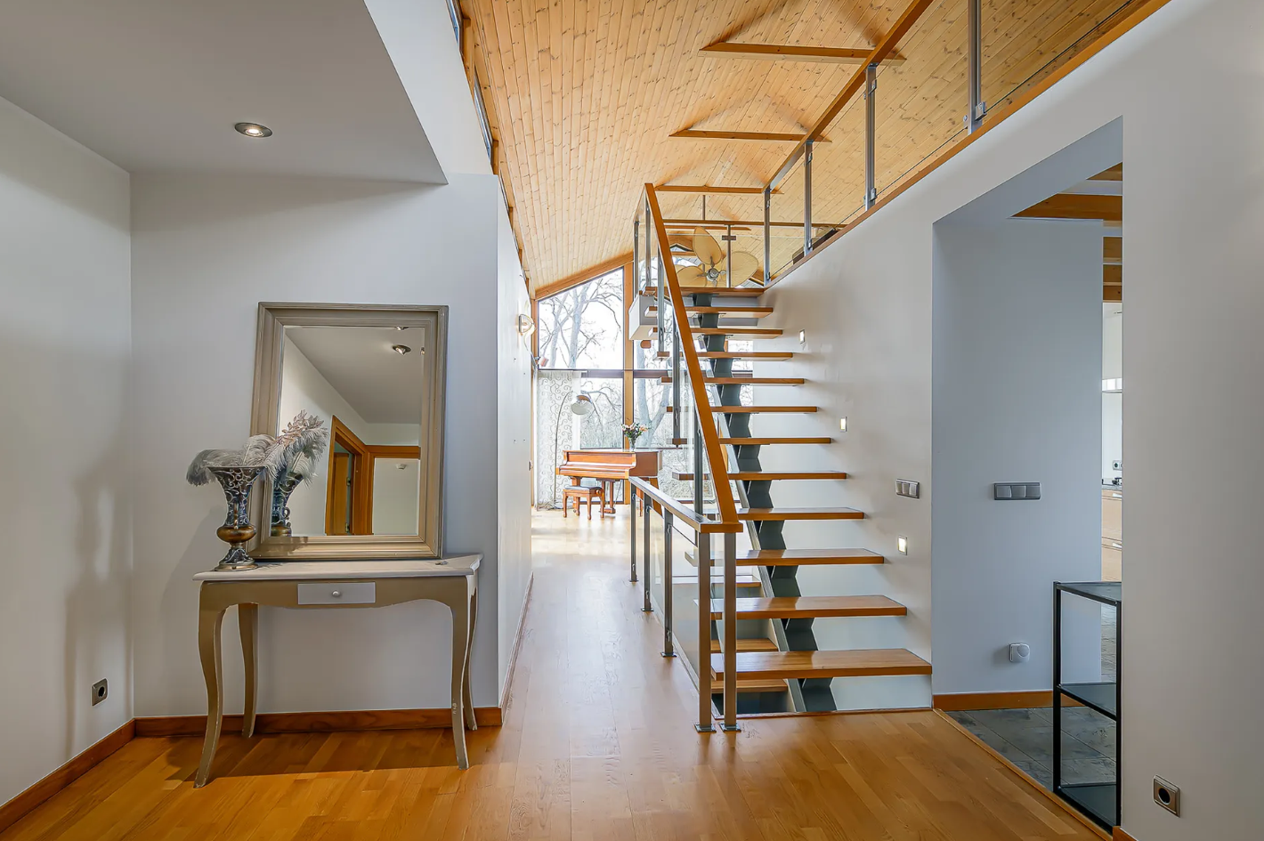 Tallinn Guest House Staircase