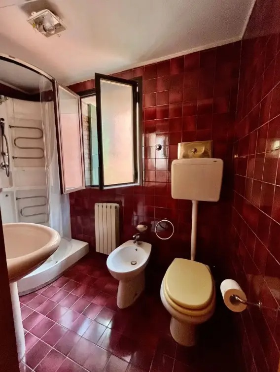 Venice Italy bathroom