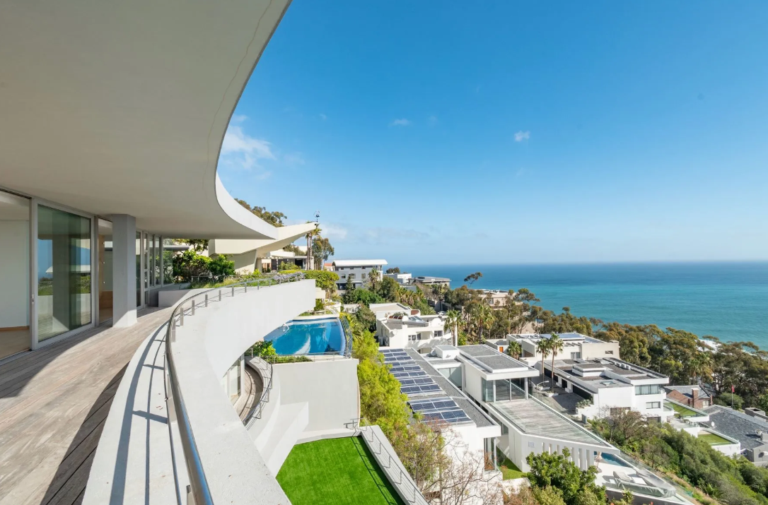 Sublime 4 Bedroom House in Western Cape, South Africa - immagine 12