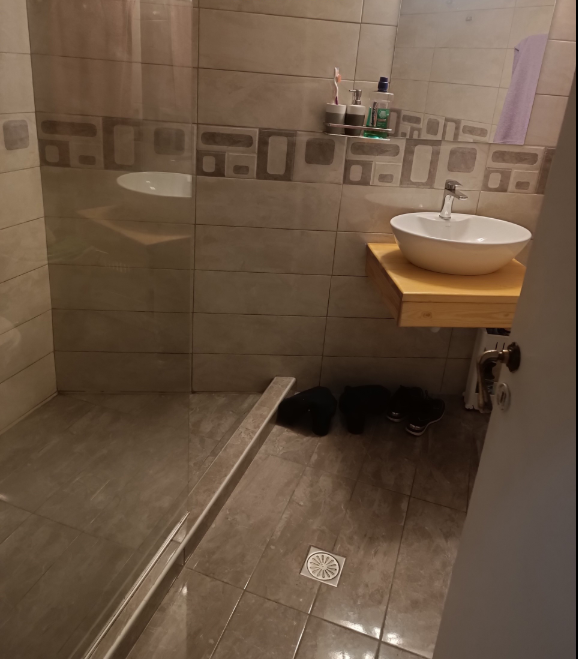 Dimitrios Greece Apartment bathroom