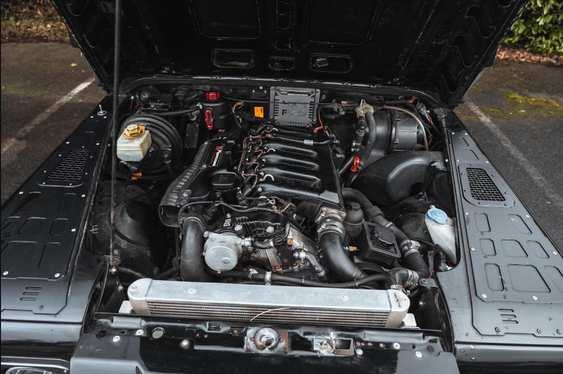 2012 Land Rover Defender 110 XS Turbo M57 - Imagen 11