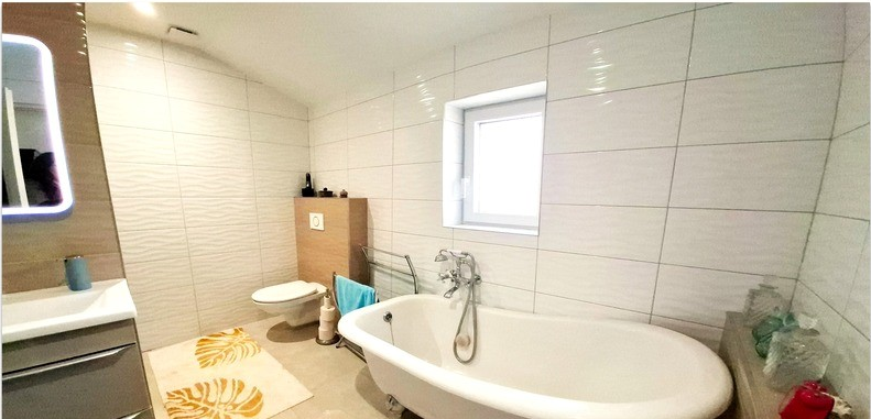 3-Bedroom Village House in Routier, France - immagine 8