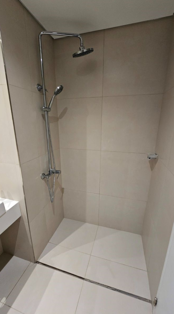 Buenos Aires Argentina Apartment bathroom