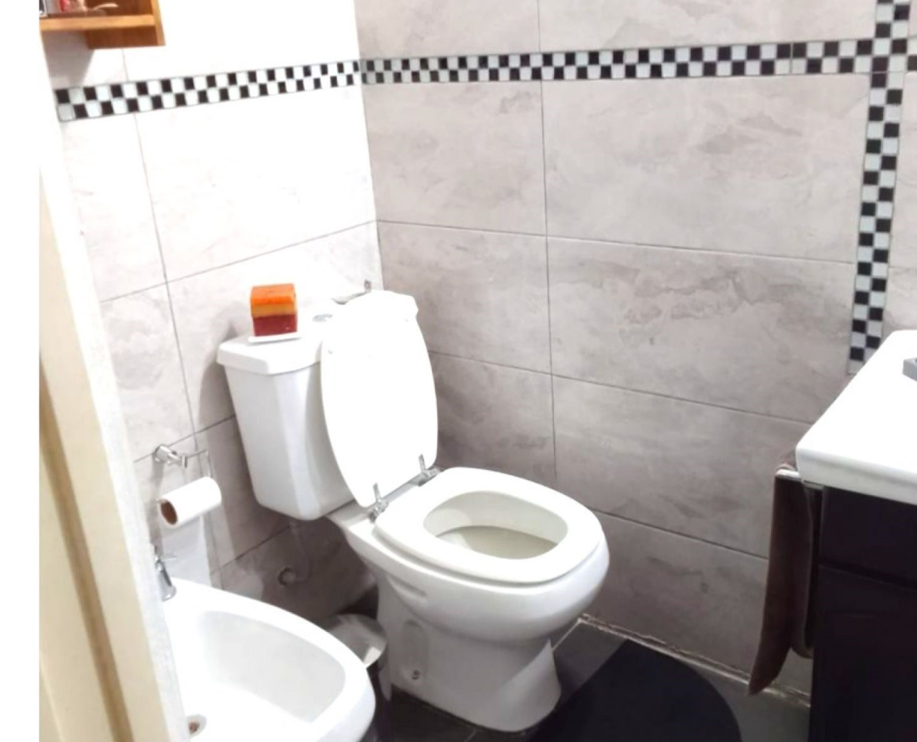 Roldán Argentina House bathroom